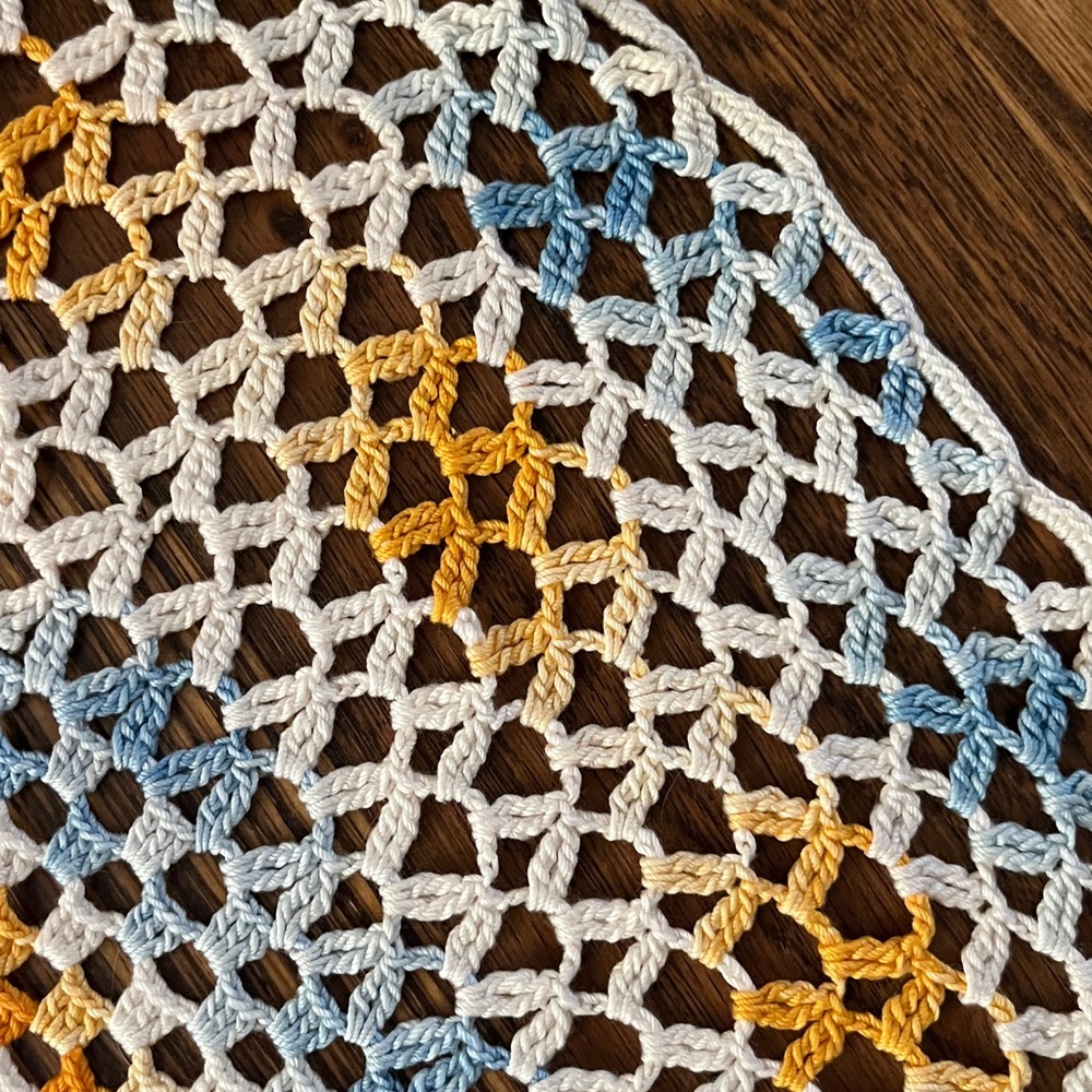 Vintage oversized Crochet 'doily' Round Table Mat in Blue and Yellow - Picture 3 of 7